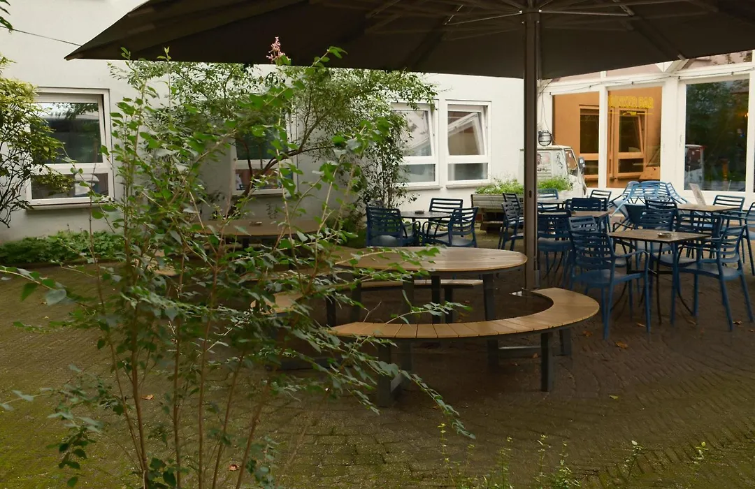 Hans Brinker Hostel Amsterdam-1