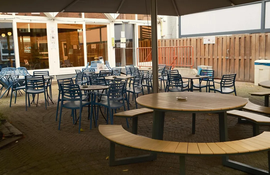 Hans Brinker Hostel Amsterdam-1